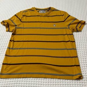 Men’s original penguin shirt.